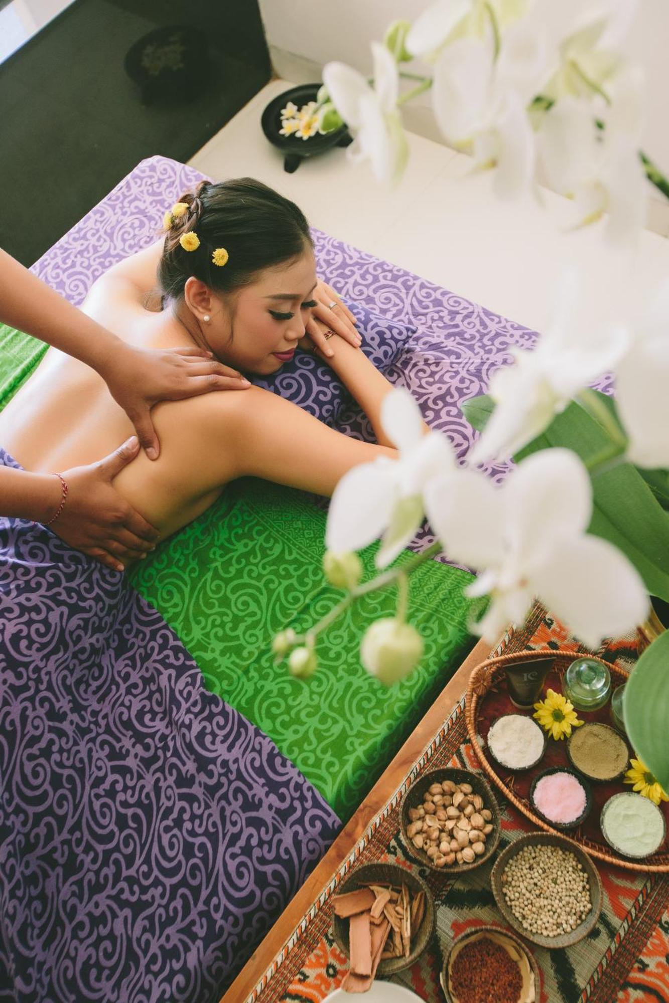 The Kirana Canggu Hotel Esterno foto