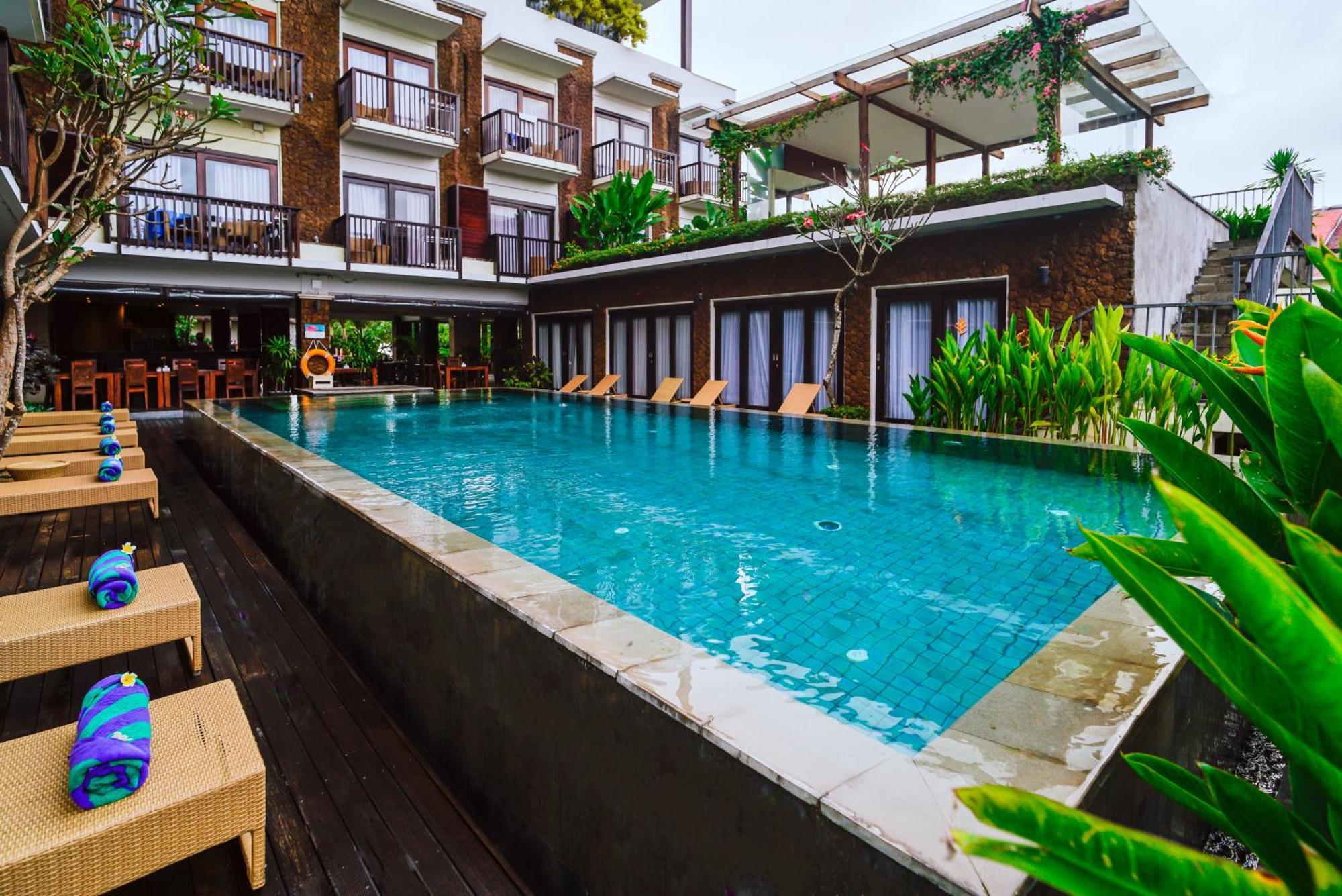 The Kirana Canggu Hotel Esterno foto