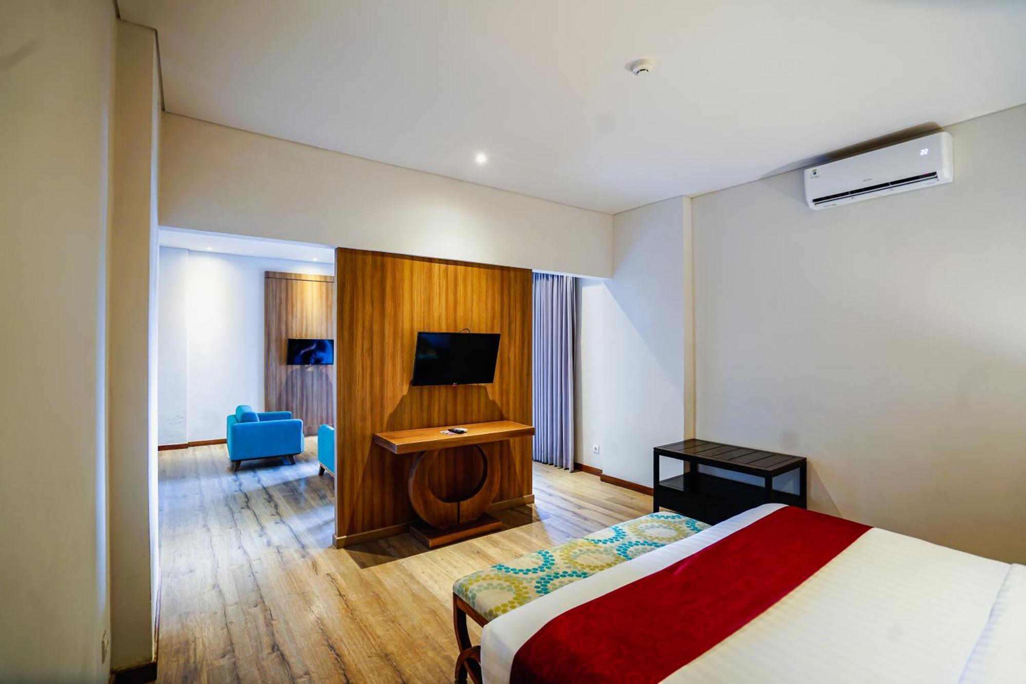 The Kirana Canggu Hotel Esterno foto