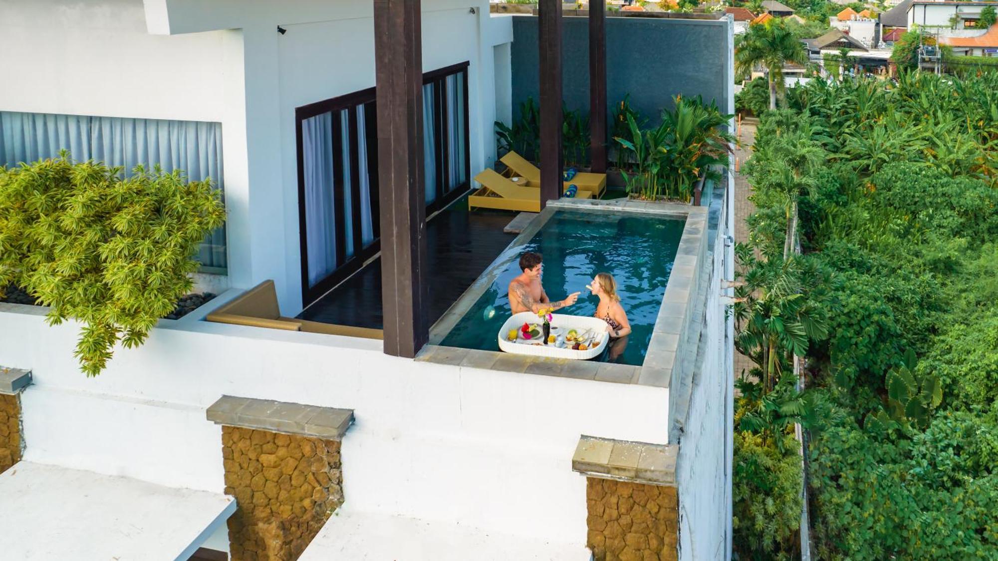 The Kirana Canggu Hotel Esterno foto